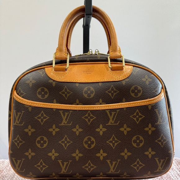 Louis Vuitton Handbags - Louis Vuitton Trouville Monogram